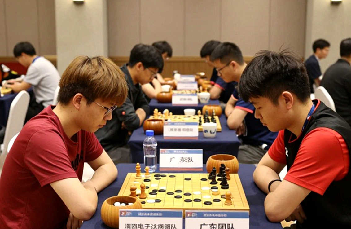 Olympiad cờ vua 2026: Ngọn đuốc đến Samarkand và ba tuyên bố cần kiểm chứng