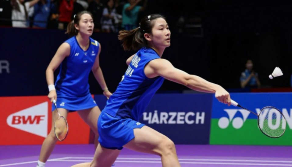 122 giây ở Aichi-Nagoya: PV Sindhu thắng set đầu, thua cả trận tứ kết trước Chen Yufei