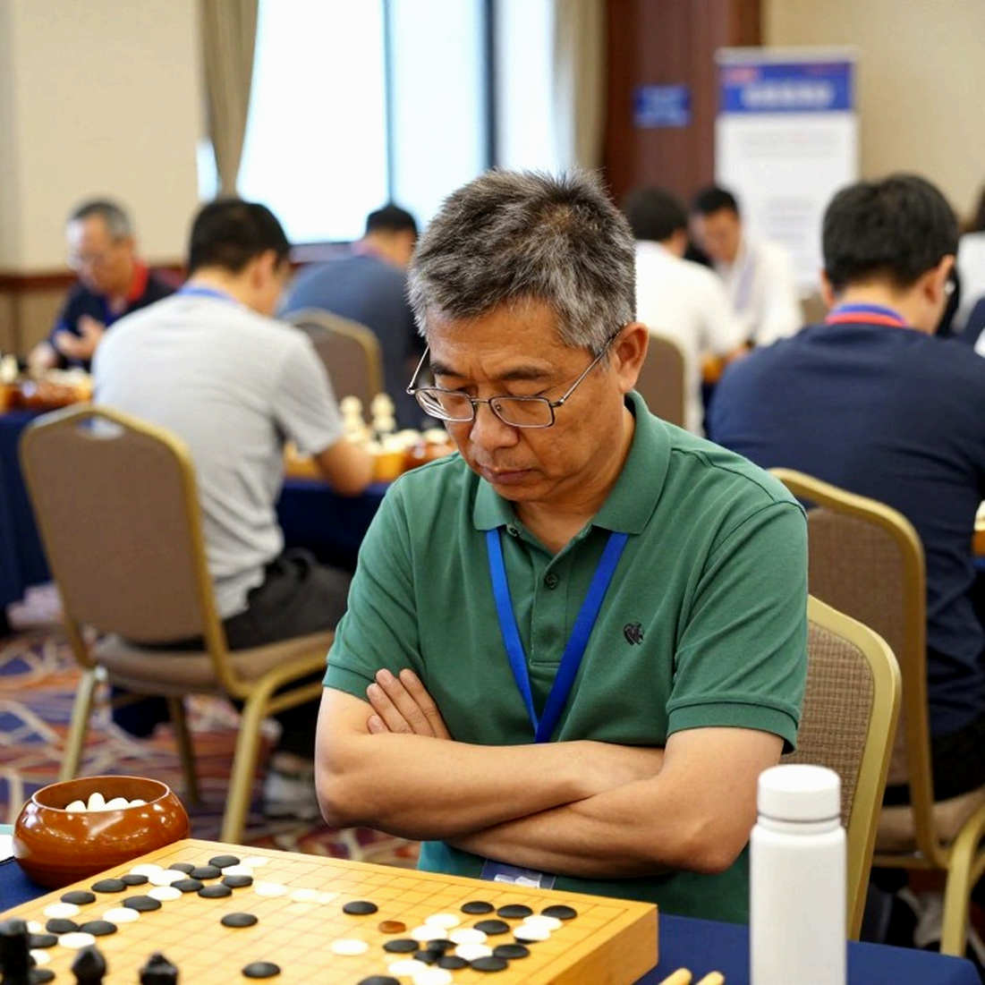 Samarkand và Hồng Kông: cú sốc Laohawirapap, Dragon Chilling 14/16 và hai thất bại của Carlsen