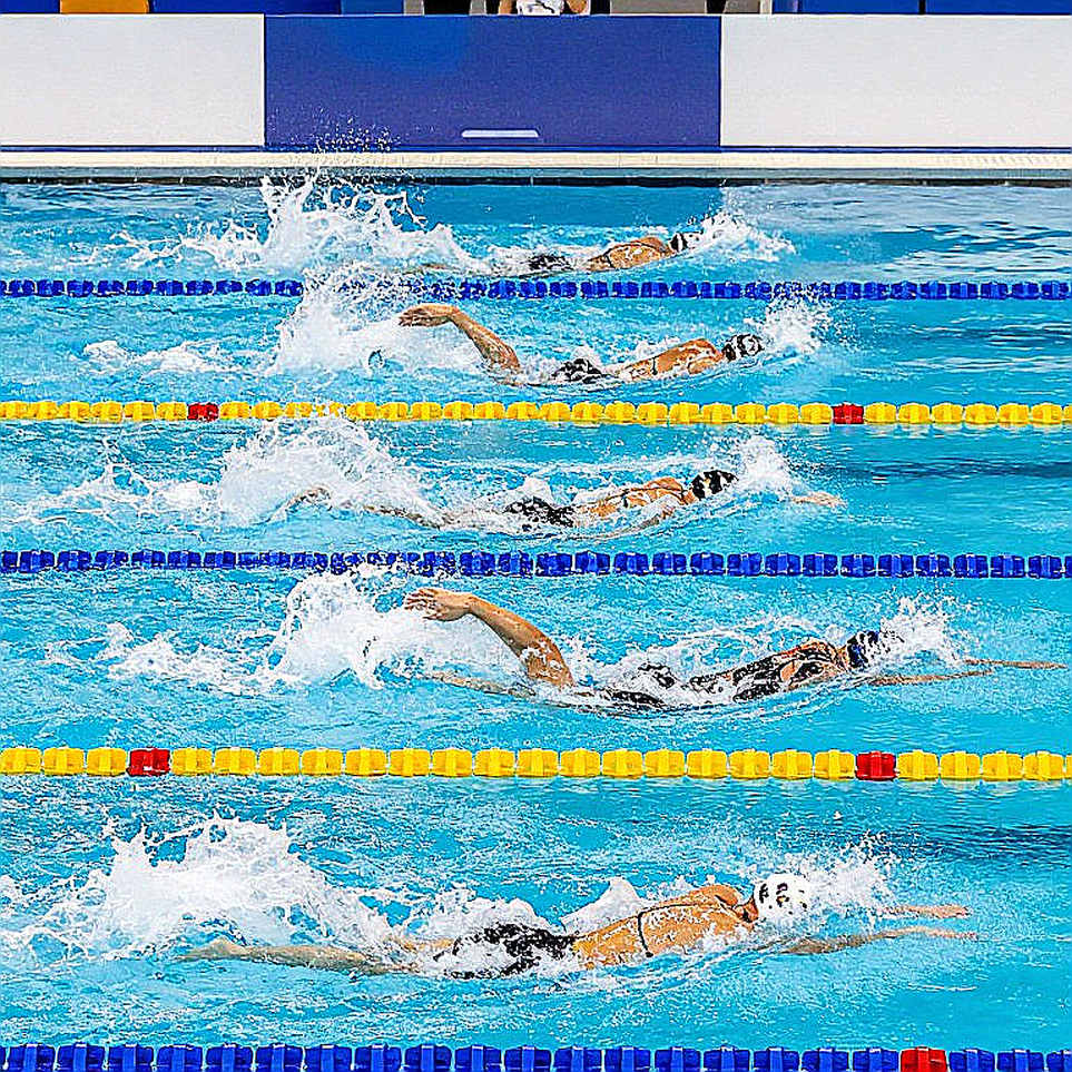 Peter Kovacs ở lại Bloomington: 20.12 giây, 49.46 giây và hai năm chờ đợi Peter Kovacs ở lại Bloomington: 20.12 giây, 49.46 giây và hai năm chờ đợi