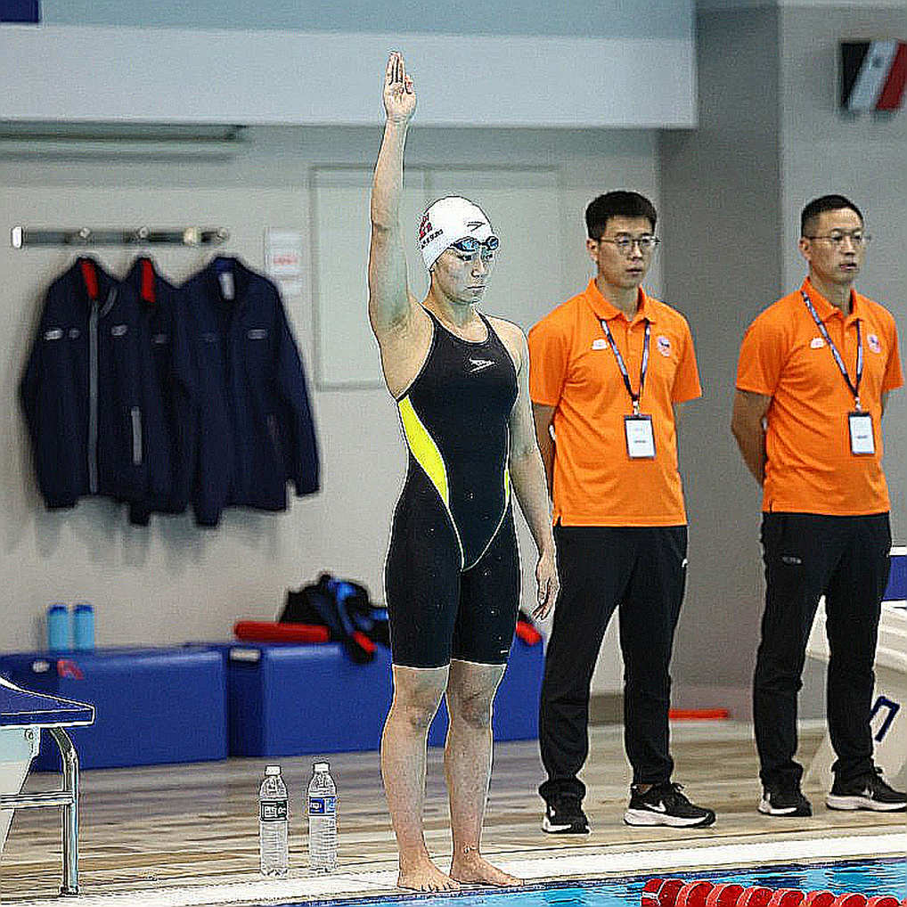 Peter Kovacs ở lại Bloomington: 20.12 giây, 49.46 giây và hai năm chờ đợi Peter Kovacs ở lại Bloomington: 20.12 giây, 49.46 giây và hai năm chờ đợi