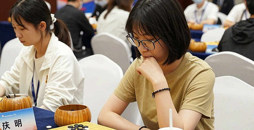 European Club Cup 2026 tại Budva: Bayegan Pendik 2715 Elo và khoảng cách 65 điểm mỗi bàn mà bảng xếp hạng chưa kể hết