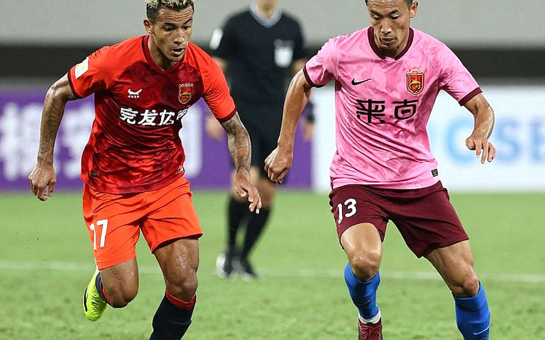 Dong Nai FC - Hanoi Police: Xương sống hàng thủ gãy và bài toán một mũi nhọn 31 tuổi