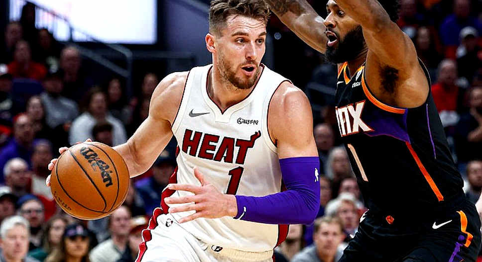 Quỹ lương và điều khoản hợp đồng: phần bị tiếng ồn chuyển nhượng NBA che khuất Quỹ lương và điều khoản hợp đồng: phần bị tiếng ồn chuyển nhượng NBA che khuất